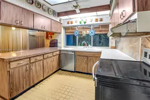 20250 SW 157th Ave, Miami, FL 33187 - Photo 20