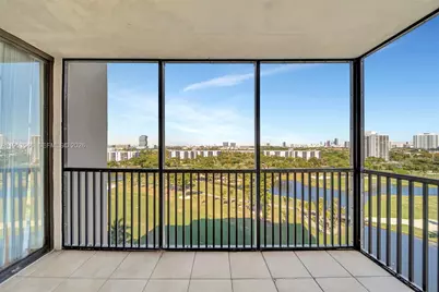 20379 W Country Club Dr #1232, Aventura, FL 33180 - Photo 10