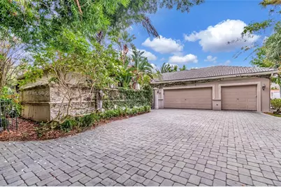 8244 Lakeview Dr, West Palm Beach, FL 33412 - Photo 4