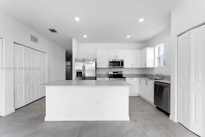2960 SE 23rd Ave #2960, Homestead, FL 33035 - Photo 12