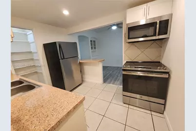 405 NW 64th St #2, Miami, FL 33150 - Photo 4