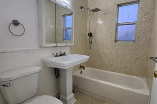 405 NW 64th St, Miami, FL 33150 - Photo 12