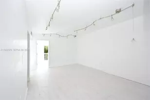 344 Meridian Ave, Miami Beach, FL 33139 - Photo 10