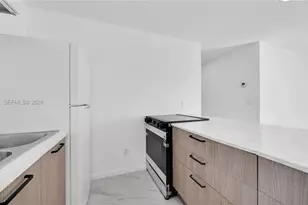 4285 SW 48th Ct, Dania Beach, FL 33314 - Photo 6