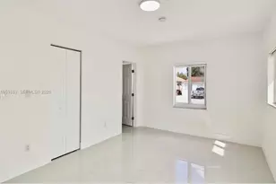 2722 SW 5th St, Miami, FL 33135 - Photo 10