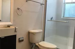 2201 Monroe St, Hollywood, FL 33020 - Photo 6