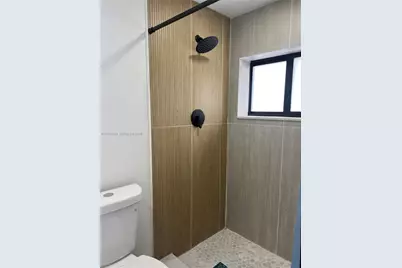 601 NW 198th St, Miami Gardens, FL 33169 - Photo 14