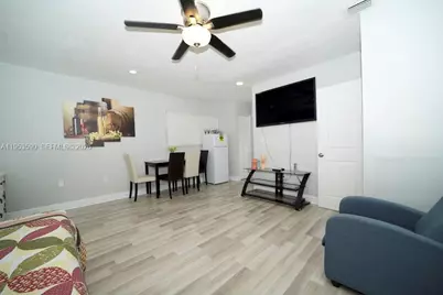10910 SW 217th Ter, Miami, FL 33170 - Photo 14