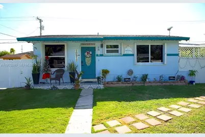 10910 SW 217th Ter, Miami, FL 33170 - Photo 2