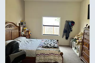 134 NE 23rd Ter, Homestead, FL 33033 - Photo 10