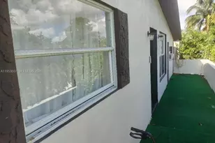 3206 SW 47th Ave, West Park, FL 33023 - Photo 10