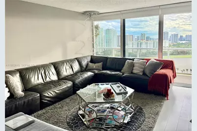 3701 N Country Club Dr #2205, Aventura, FL 33180 - Photo 6