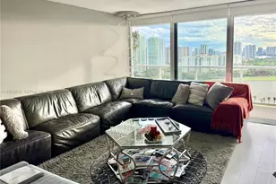 3701 N Country Club Dr, Aventura, FL 33180 - Photo 6