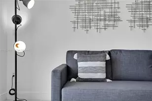 1750 N Bayshore Dr, Miami, FL 33132 - Photo 28