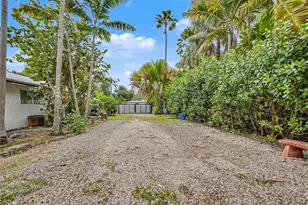 8600 SW 162nd St, Palmetto Bay, FL 33157 - Photo 28