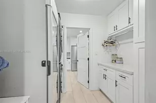 8600 SW 162nd St, Palmetto Bay, FL 33157 - Photo 14