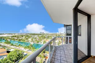 3598 NE Yacht Club Dr, Aventura, FL 33180 - Photo 36