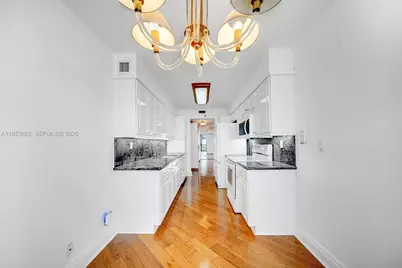 3598 NE Yacht Club Dr #1402, Aventura, FL 33180 - Photo 22