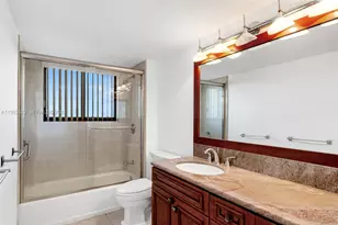 3598 NE Yacht Club Dr, Aventura, FL 33180 - Photo 38