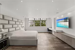 5640 Collins Ave, Miami Beach, FL 33140 - Photo 10