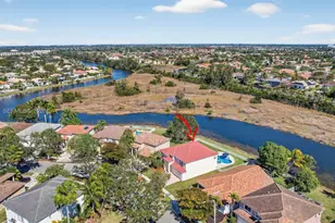 1303 NW 167th Ave, Pembroke Pines, FL 33028 - Photo 54