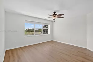 1303 NW 167th Ave, Pembroke Pines, FL 33028 - Photo 6