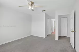 1303 NW 167th Ave, Pembroke Pines, FL 33028 - Photo 30