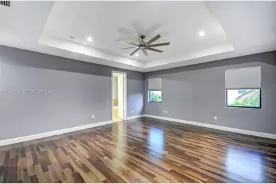 9815 NW 86th Ter, Doral, FL 33178 - Photo 16