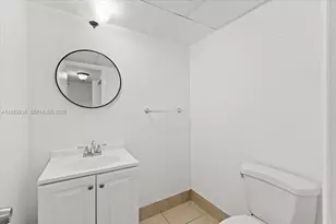 181 Wimbledon Lake Dr, Plantation, FL 33324 - Photo 12