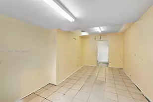 16200 NE 8th Ct, North Miami Beach, FL 33162 - Photo 10