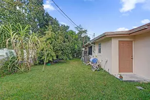 16200 NE 8th Ct, North Miami Beach, FL 33162 - Photo 20