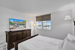 19601 E Country Club Dr, Aventura, FL 33180 - Photo 10