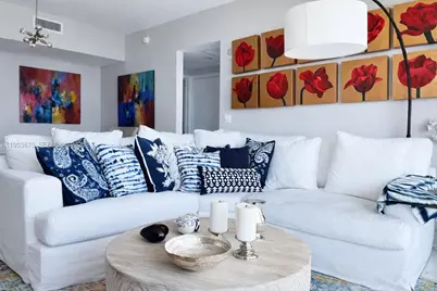 951 Brickell Ave #3304, Miami, FL 33131 - Photo 2