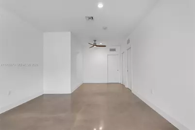 2247 NW 2nd St, Miami, FL 33125 - Photo 12