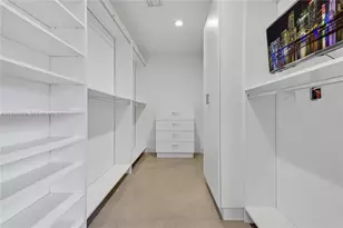 2247 NW 2nd St, Miami, FL 33125 - Photo 22