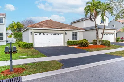 628 Stanton Dr, Weston, FL 33326 - Photo 2