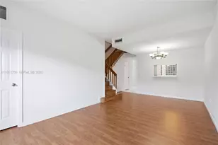 10026 Hammocks Blvd, Miami, FL 33196 - Photo 14