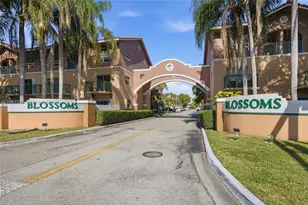 10026 Hammocks Blvd, Miami, FL 33196 - Photo 2