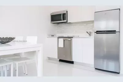 801 15th St #208, Miami Beach, FL 33139 - Photo 4