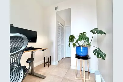 333 NE 24th St #1002, Miami, FL 33137 - Photo 24