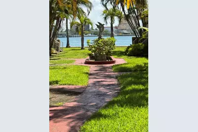2160 Bay Dr #1-5, Miami Beach, FL 33141 - Photo 4