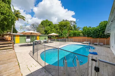 1765 NE 145th St, Miami, FL 33181 - Photo 50