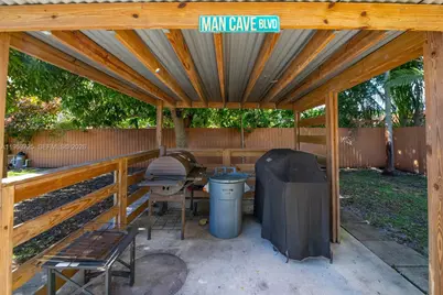 1765 NE 145th St, Miami, FL 33181 - Photo 54