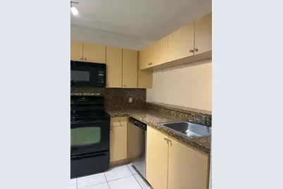 908 Coral Club Dr #908, Coral Springs, FL 33071 - Photo 8