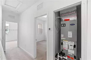 12147 NW 23rd Ct, Miami, FL 33167 - Photo 32
