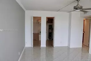 1000 Parkview Dr, Hallandale Beach, FL 33009 - Photo 14