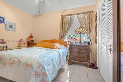 1002 SW 142nd Ct, Miami, FL 33184 - Photo 20