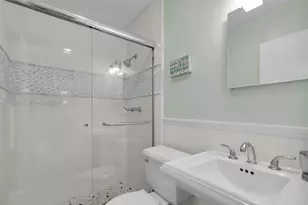 389 N Anglers Dr N, Marathon, FL 33050 - Photo 20