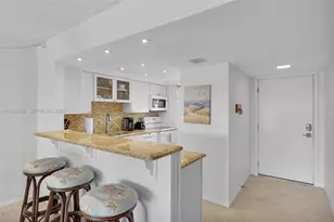 389 N Anglers Dr N, Marathon, FL 33050 - Photo 10