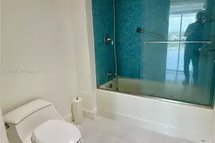 881 Ocean Dr, Key Biscayne, FL 33149 - Photo 12